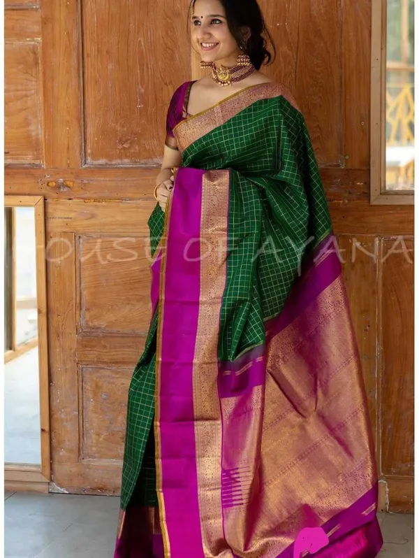 Dark_Green_Woven_Kanjivaram_Silk_Saree_with_Saree_Cover
